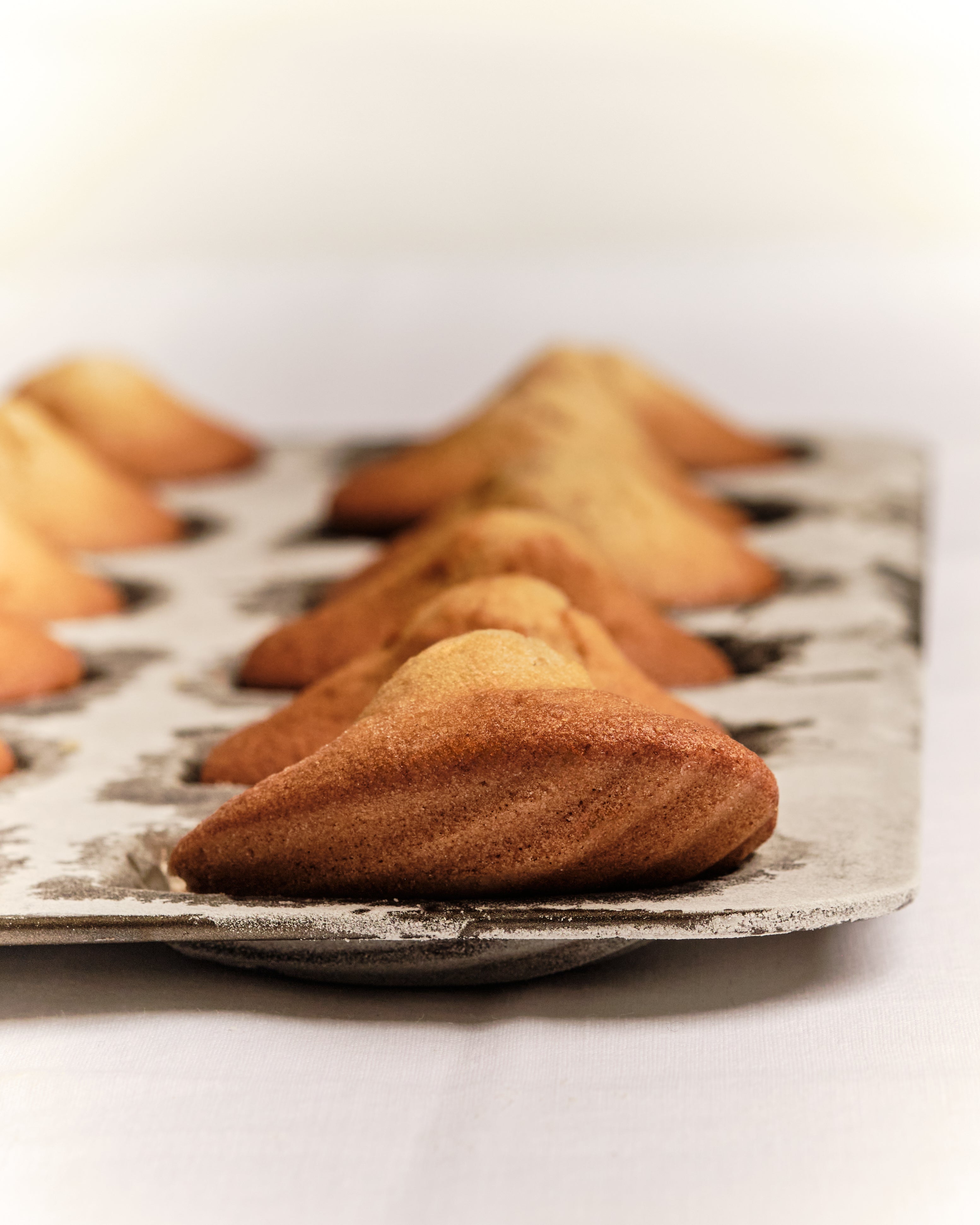 Madeleine Recipe | Egg-Free &amp; 100% Vegan | 15 min | YUMGO